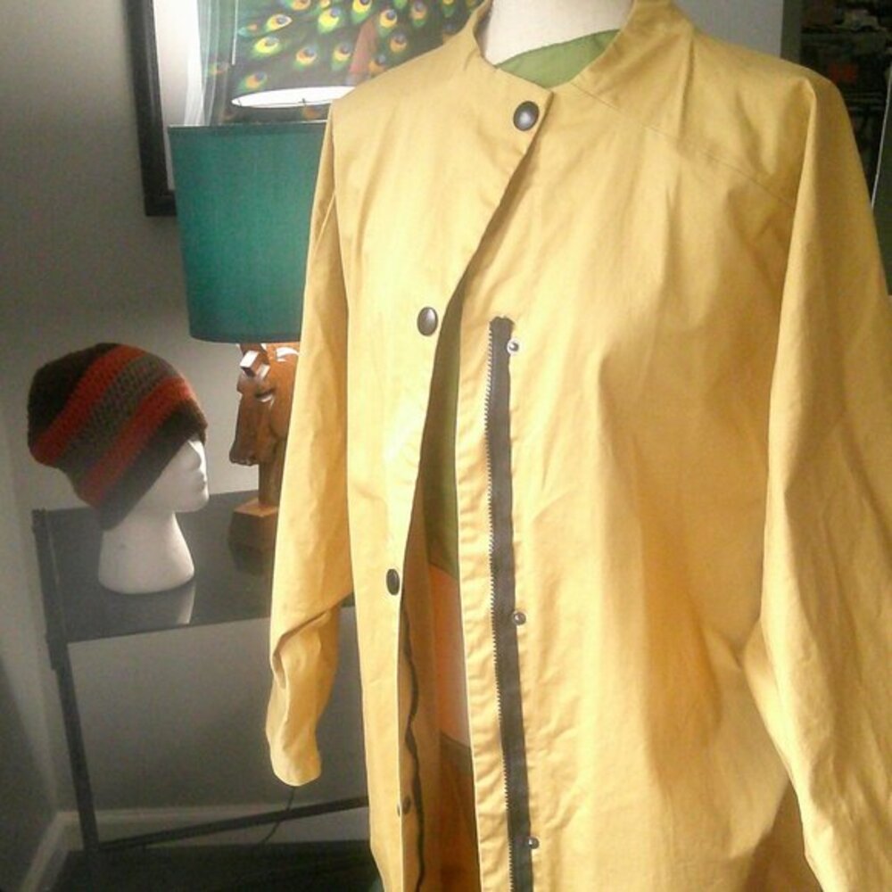 Vintage Oversized Yellow Trench Coat – 100% Cotton (Size Large)